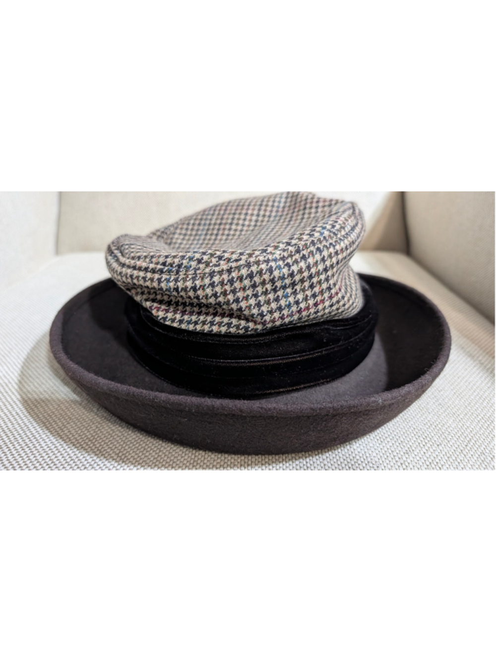 Women's Vintage Unbranded Wool Felt Hat One Size Brown Beige Plaid